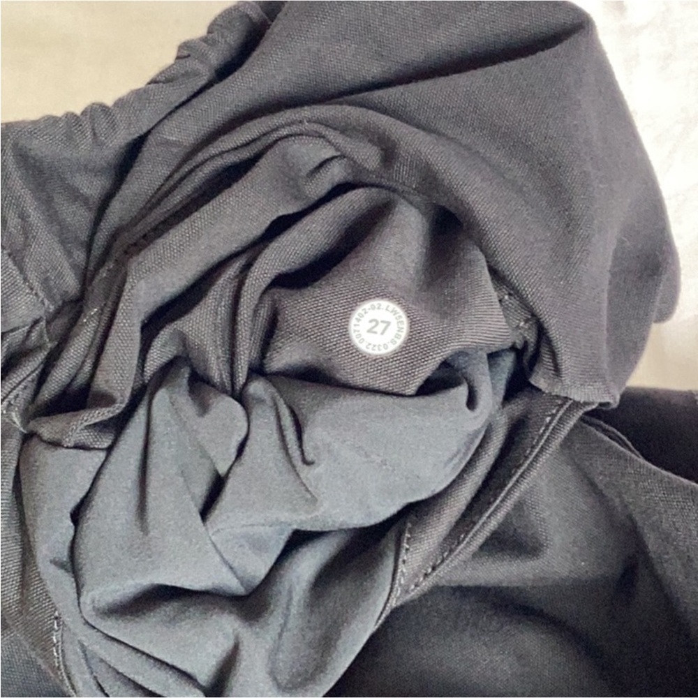 Lululemon pants - Picture 11 of 13